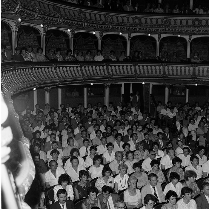 minerva_1985_c2_c6r4_019