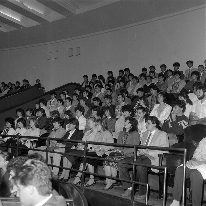 minerva_1985_c2_c6r4_032