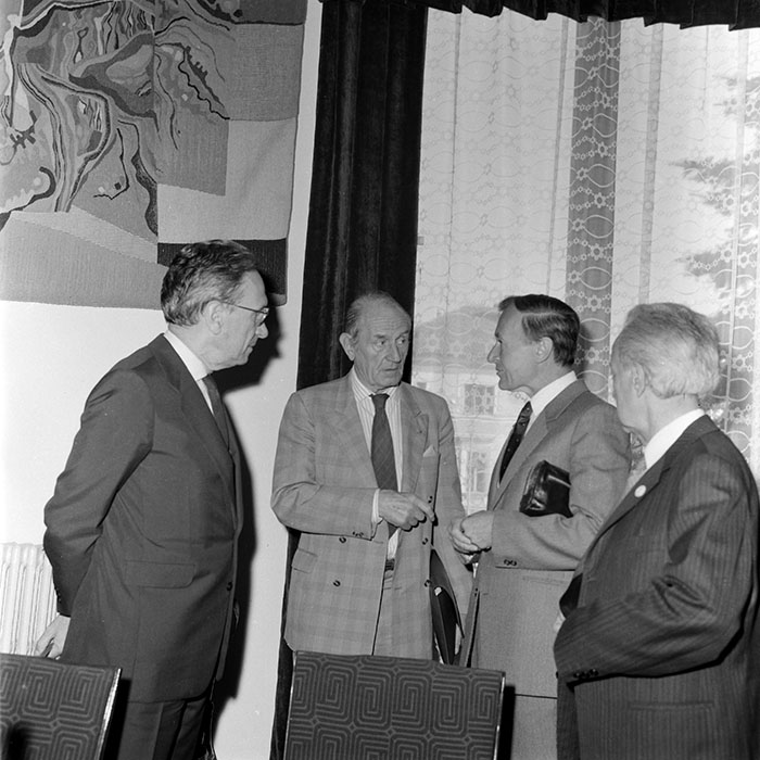 minerva_1985_c2_c6r4_052