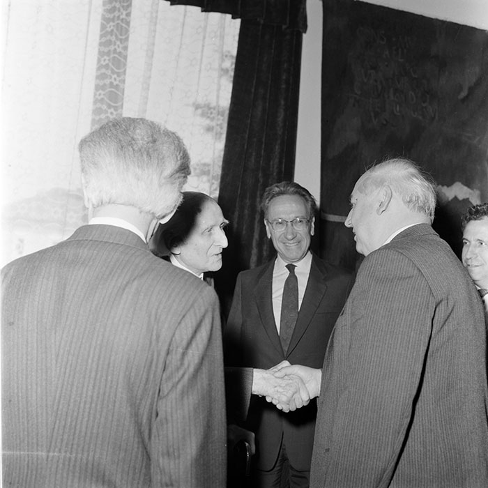 minerva_1985_c2_c6r4_058