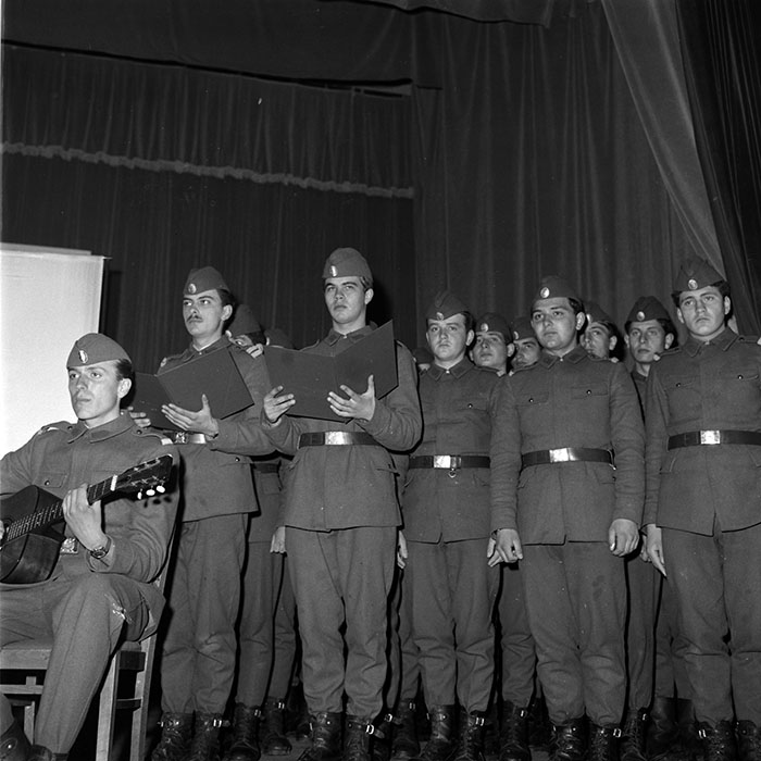 neidentificat|nem azonosított|not identified