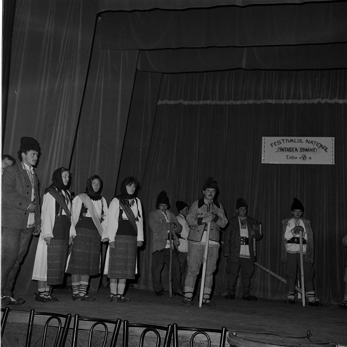 neidentificat|nem azonosított|not identified