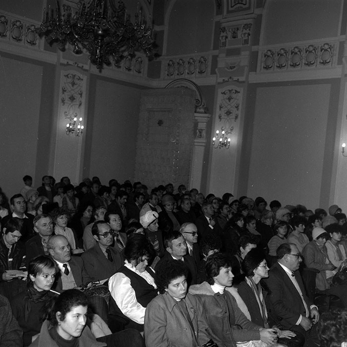 minerva_1986_c1_c10r1_022