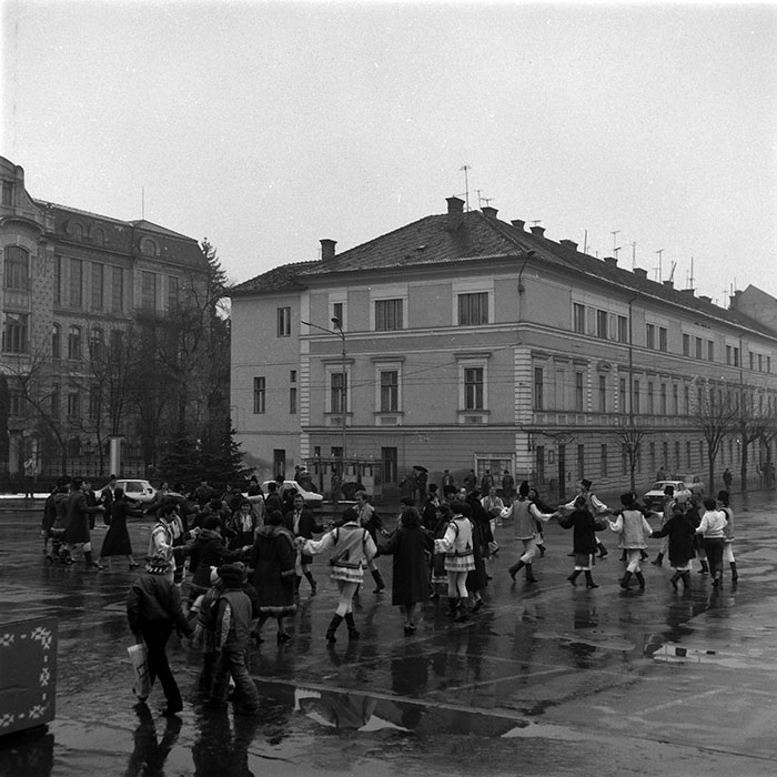 minerva_1986_c1_c1r1_002