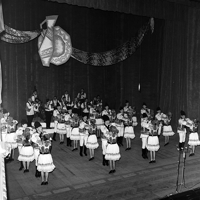 minerva_1986_c1_c1r1_013