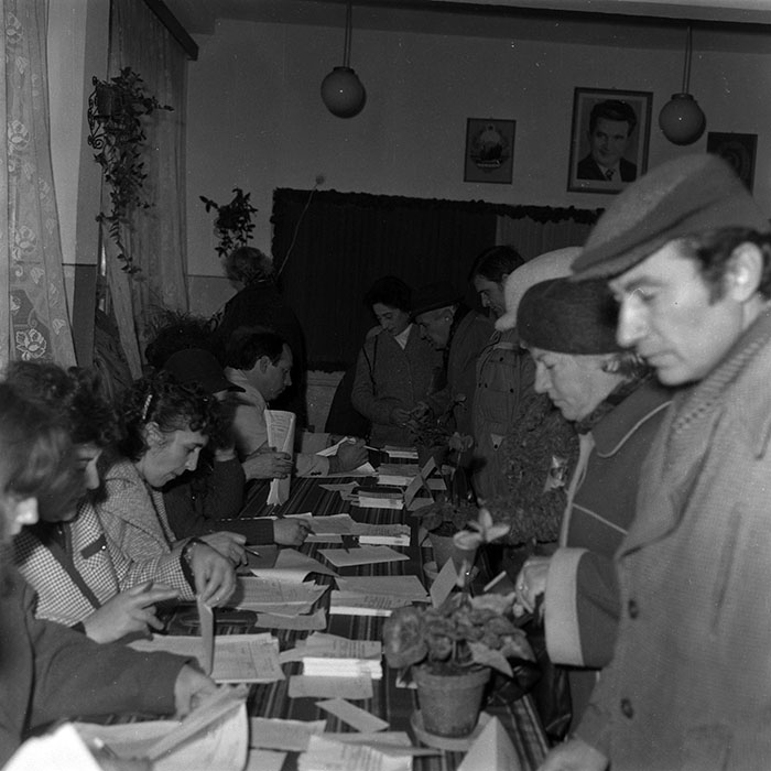 minerva_1986_c1_c1r3_005