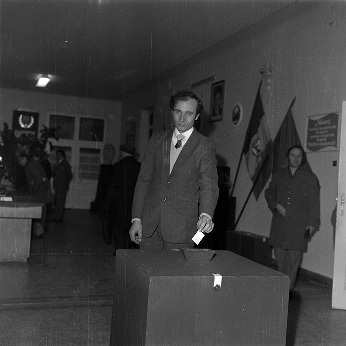 minerva_1986_c1_c1r3_009