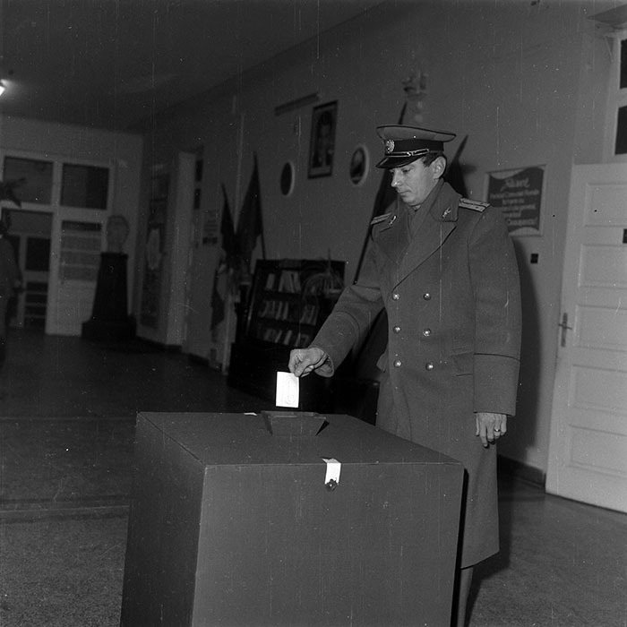 minerva_1986_c1_c1r3_011