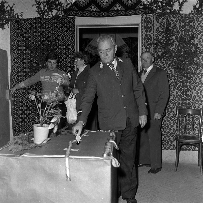 minerva_1986_c1_c1r3_017