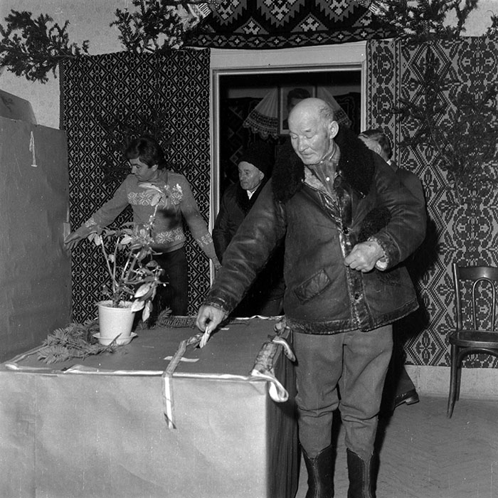 minerva_1986_c1_c1r3_019