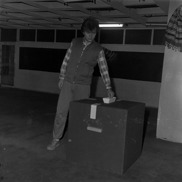 minerva_1986_c1_c1r3_021