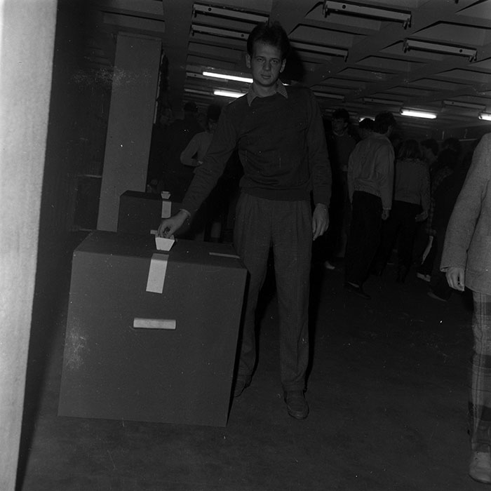 minerva_1986_c1_c1r3_022