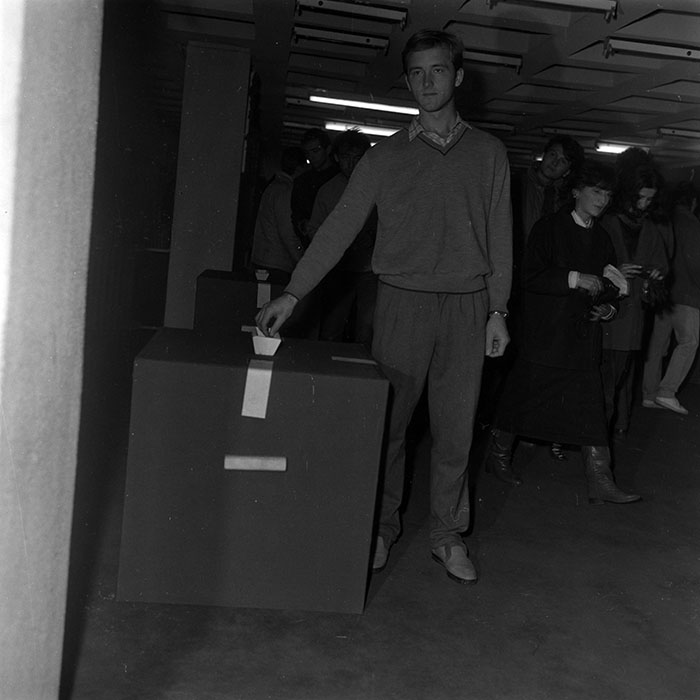 minerva_1986_c1_c1r3_023