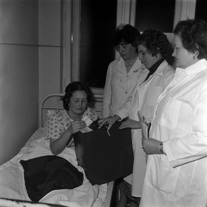 minerva_1986_c1_c1r3_027