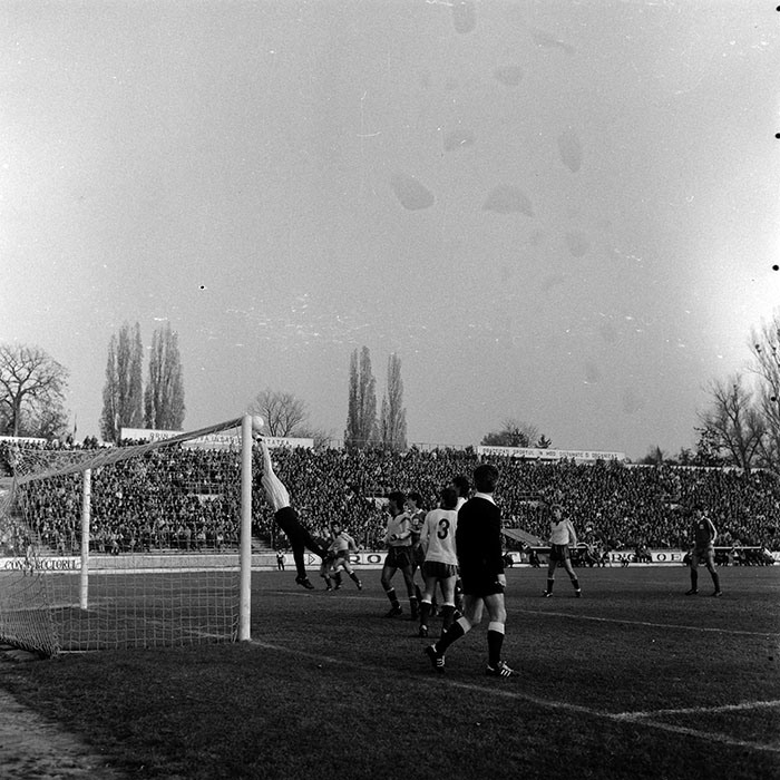 minerva_1986_c1_c4r2_001