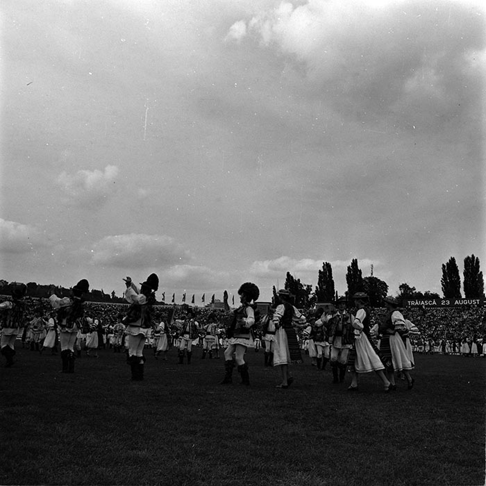 minerva_1986_c1_c7r5_032