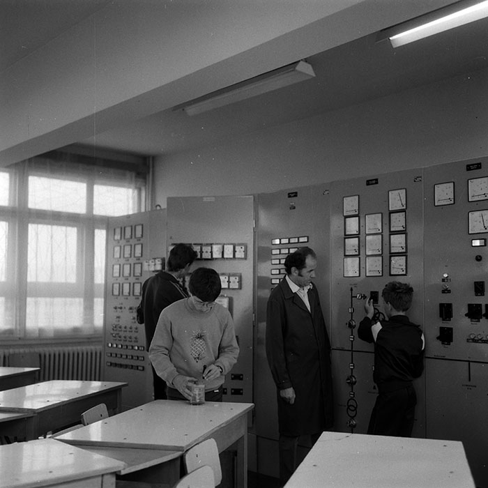 minerva_1986_c1_c9r1_017