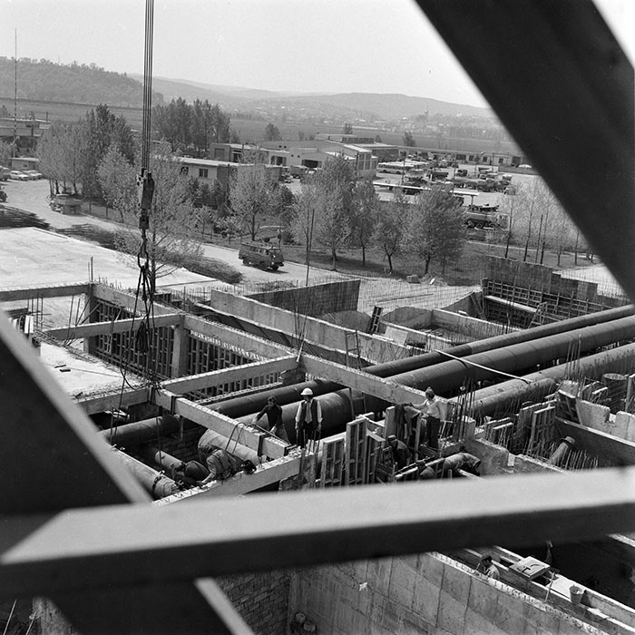 minerva_1986_c2_c10r2_002