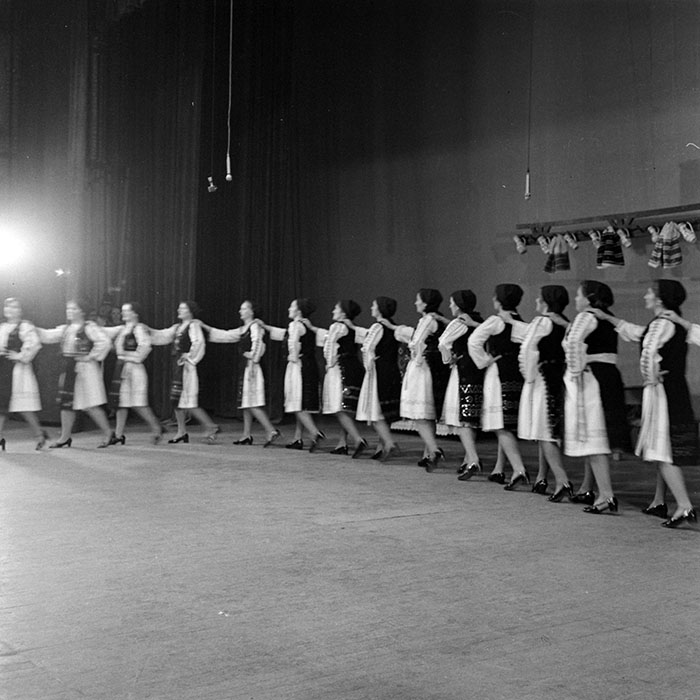 minerva_1986_c2_c1r1_013