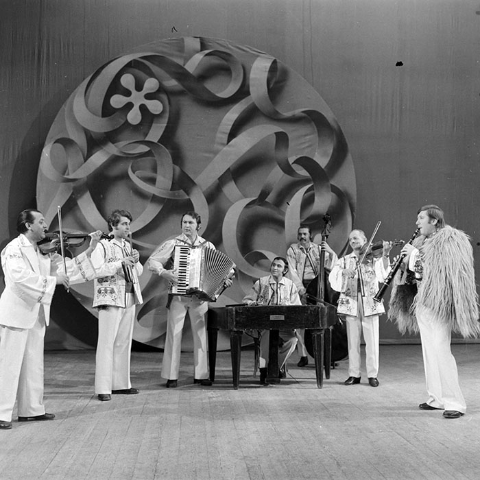 minerva_1986_c2_c1r1_025