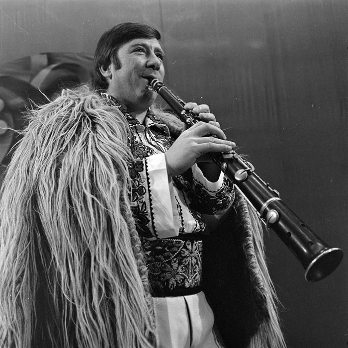 minerva_1986_c2_c1r1_035