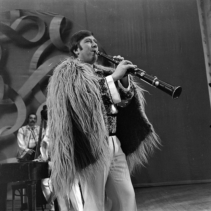 minerva_1986_c2_c1r1_036