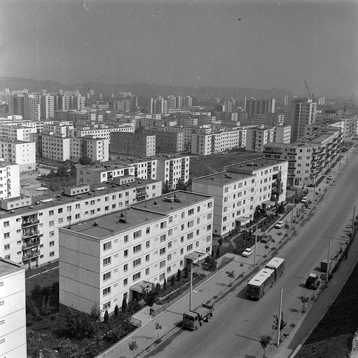 minerva_1986_c2_c1r5_001