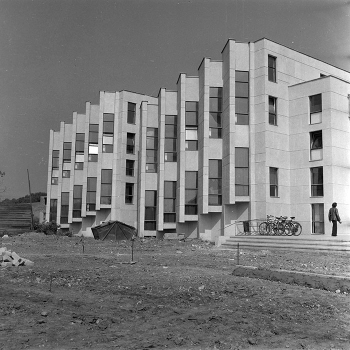 minerva_1986_c2_c2r2_003