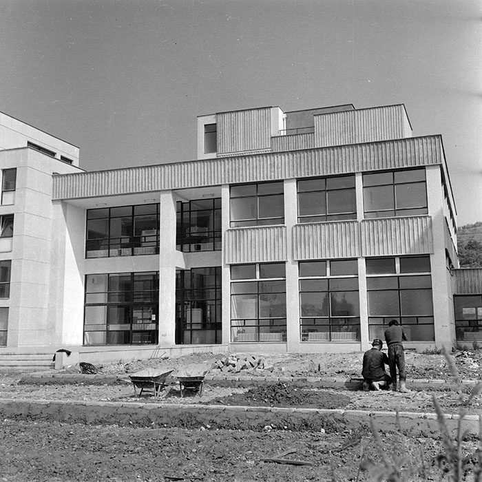 minerva_1986_c2_c2r2_006