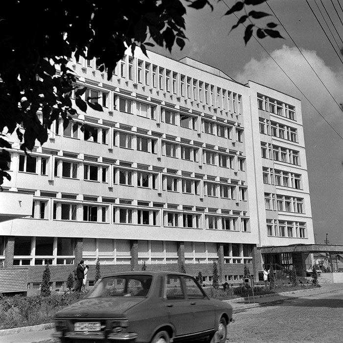 minerva_1986_c2_c2r3_006