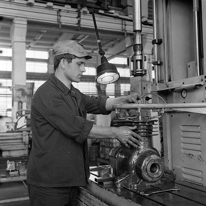 minerva_1986_c2_c3r1_001