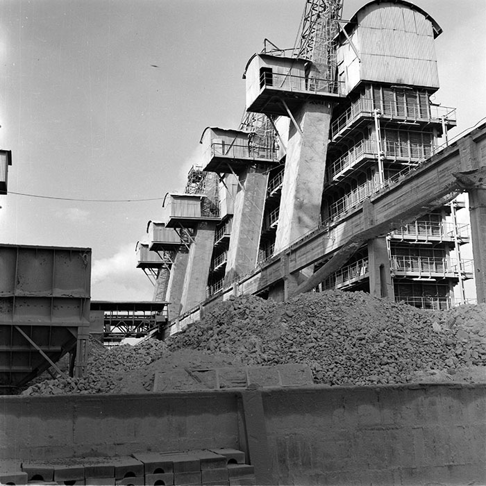 minerva_1986_c2_c3r2_005