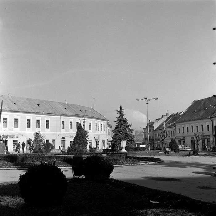 minerva_1986_c2_c4r5_009