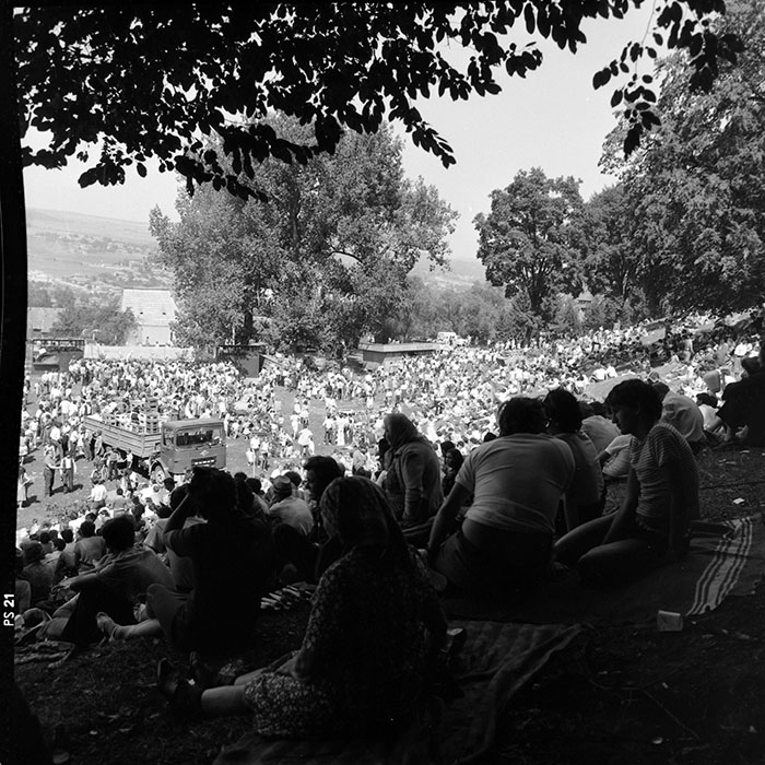 minerva_1986_c2_c8r2_002