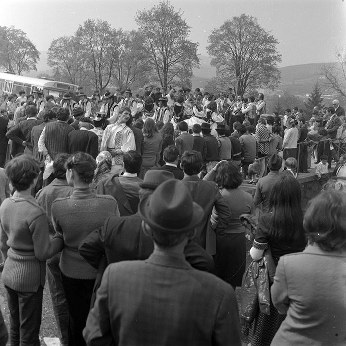 minerva_1986_c2_c8r2_016