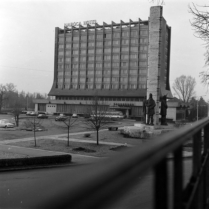 minerva_1986_c2_c8r4_002