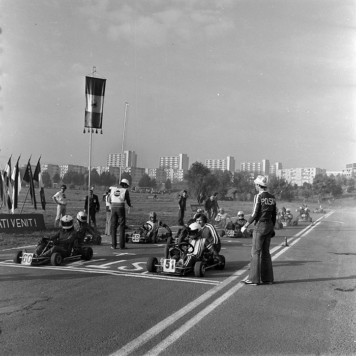 minerva_1986_c2_c9r1_001