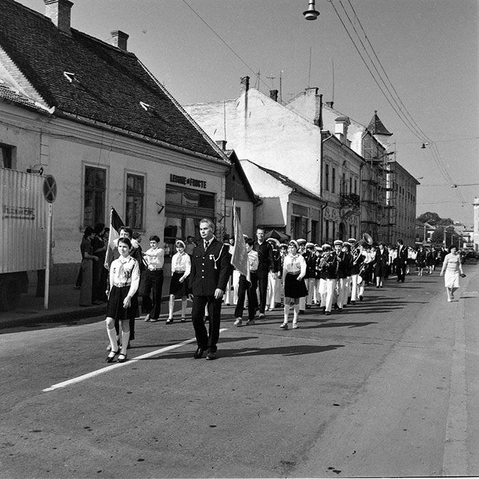 minerva_1986_c2_c9r4_006