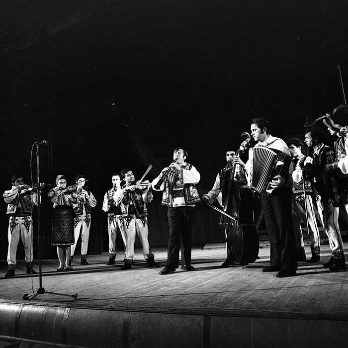 minerva_1986_c3_c3r2_001