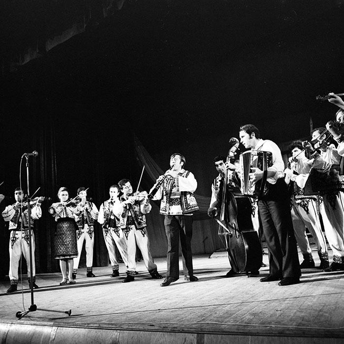 minerva_1986_c3_c3r2_002