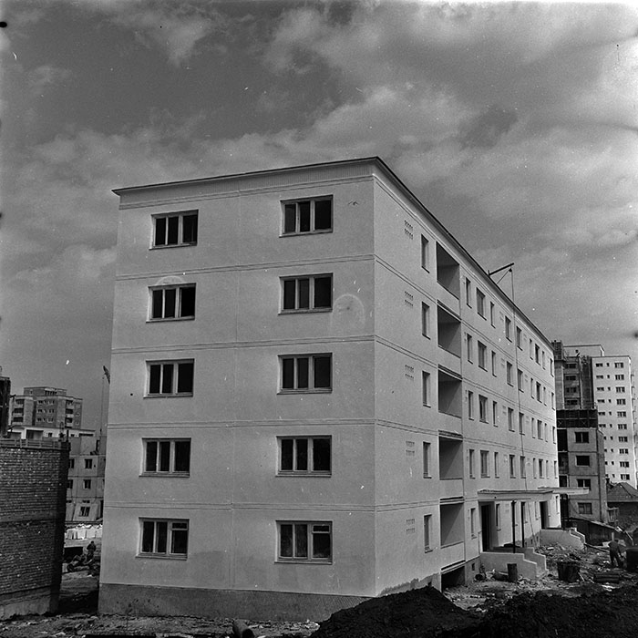 minerva_1986_c3_c8r1_002