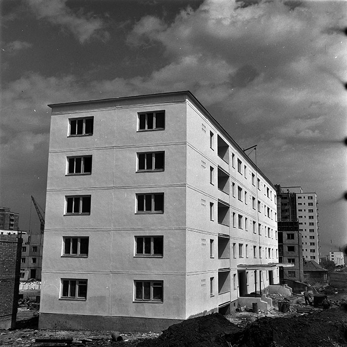 minerva_1986_c3_c8r1_004