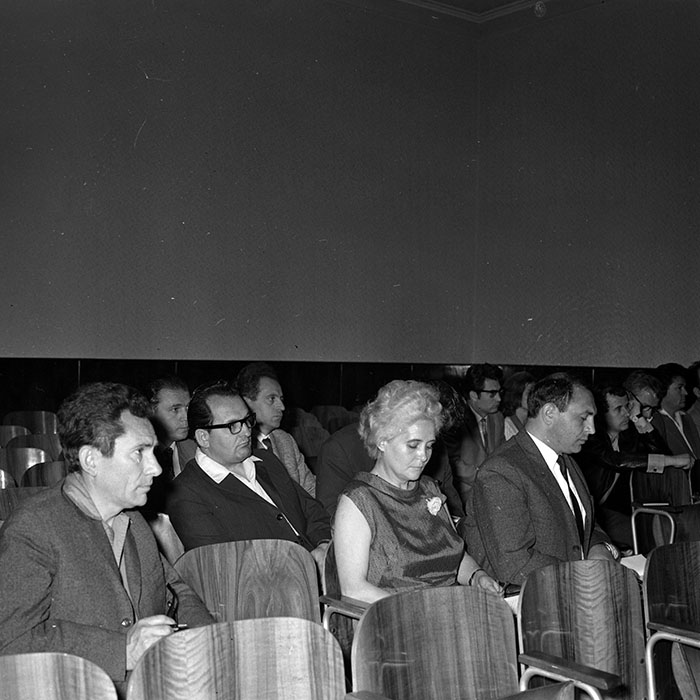 minerva_1986_c3_c8r2_001