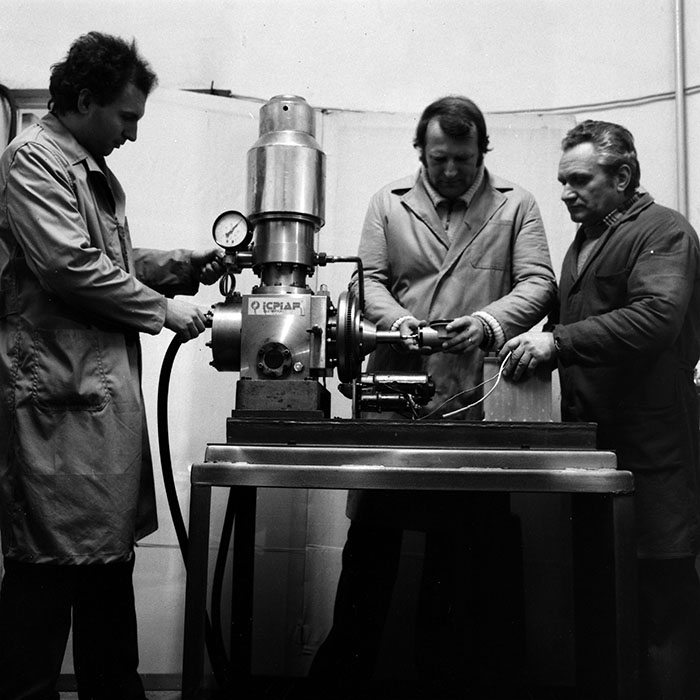 minerva_1987-1988_Industrie_c2_c2r1_006