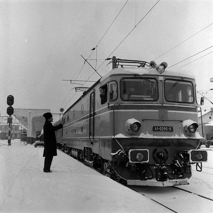 minerva_1987-1988_Industrie_c2_c2r1_010