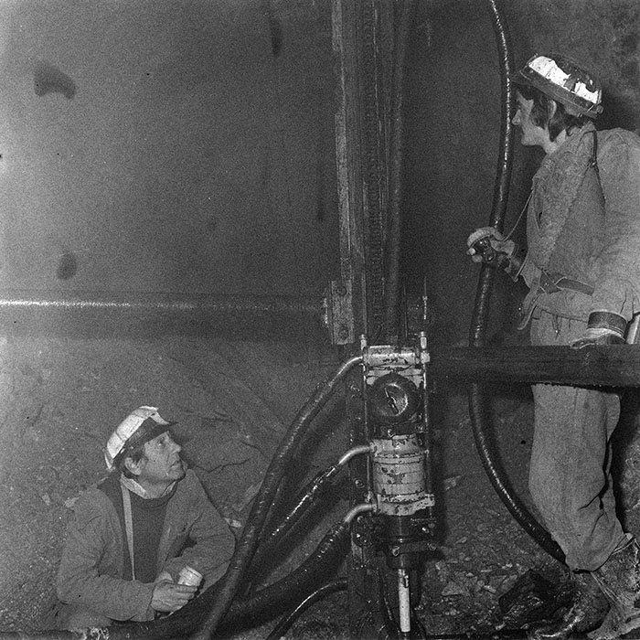 minerva_1987-1988_Industrie_c2_c2r4_004