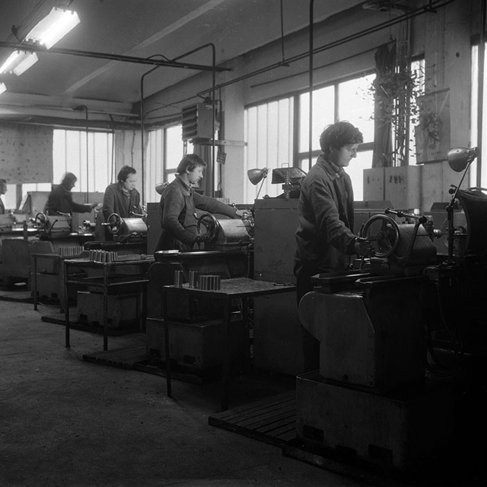 minerva_1987-1988_Industrie_c2_c3r2_002