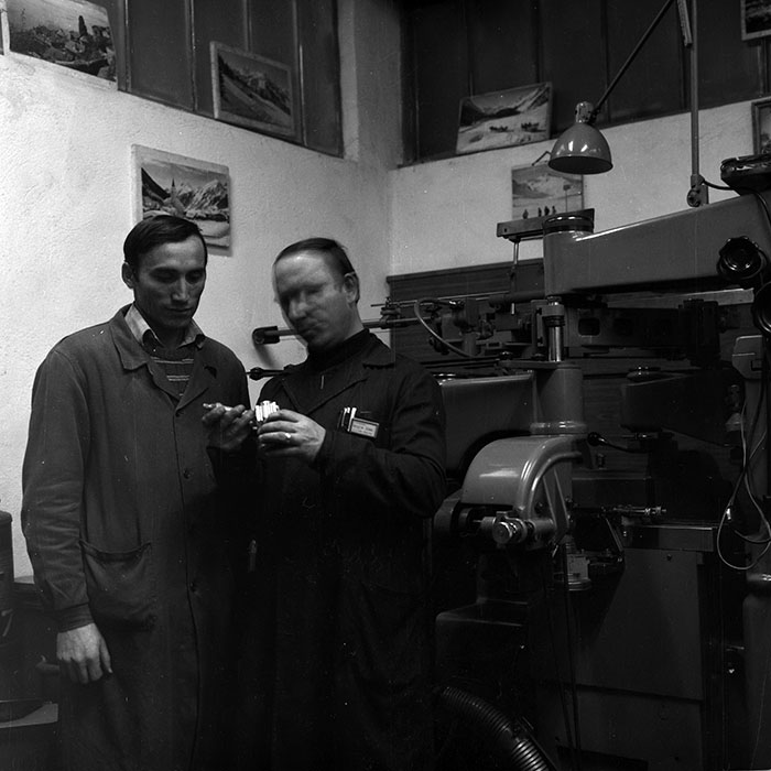 minerva_1987-1988_Industrie_c2_c3r2_006