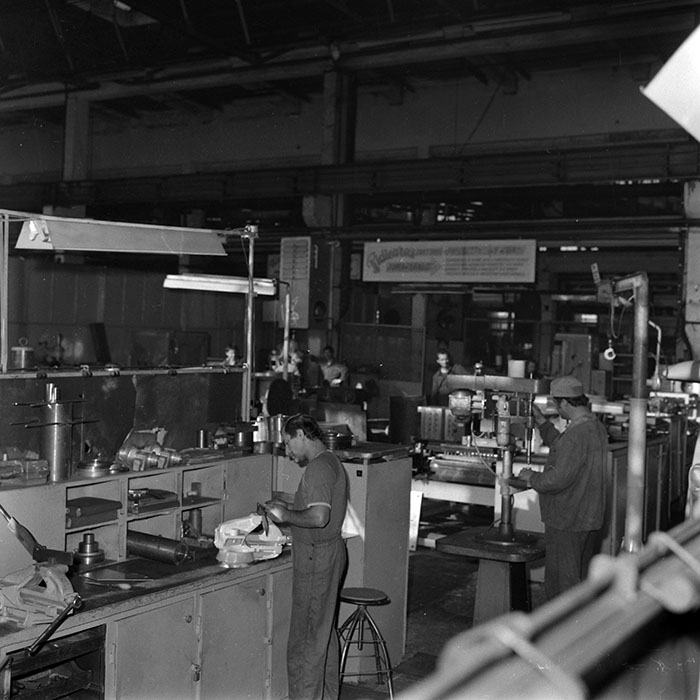 minerva_1987-1988_Industrie_c2_c3r4_001