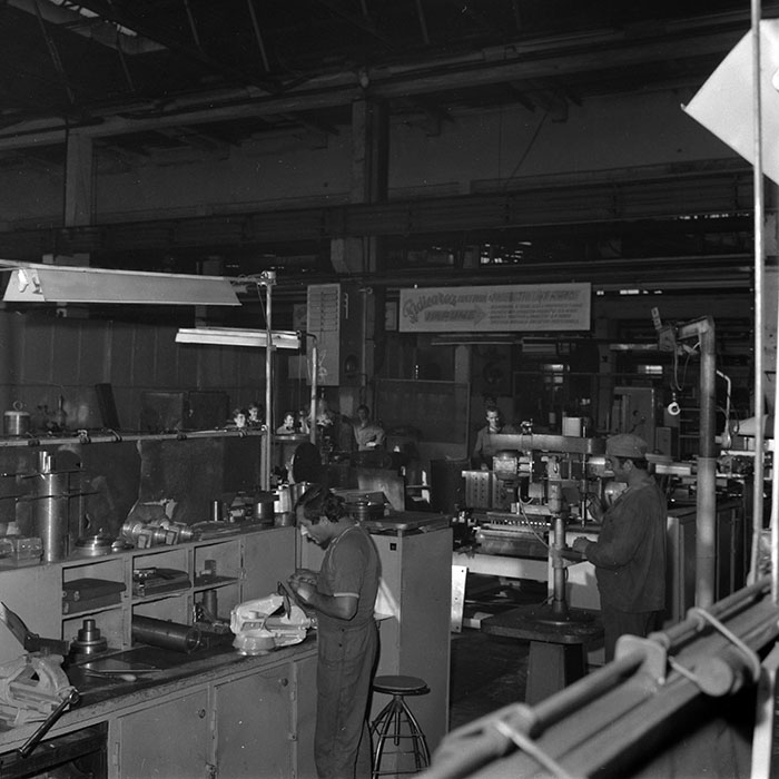 minerva_1987-1988_Industrie_c2_c3r4_002